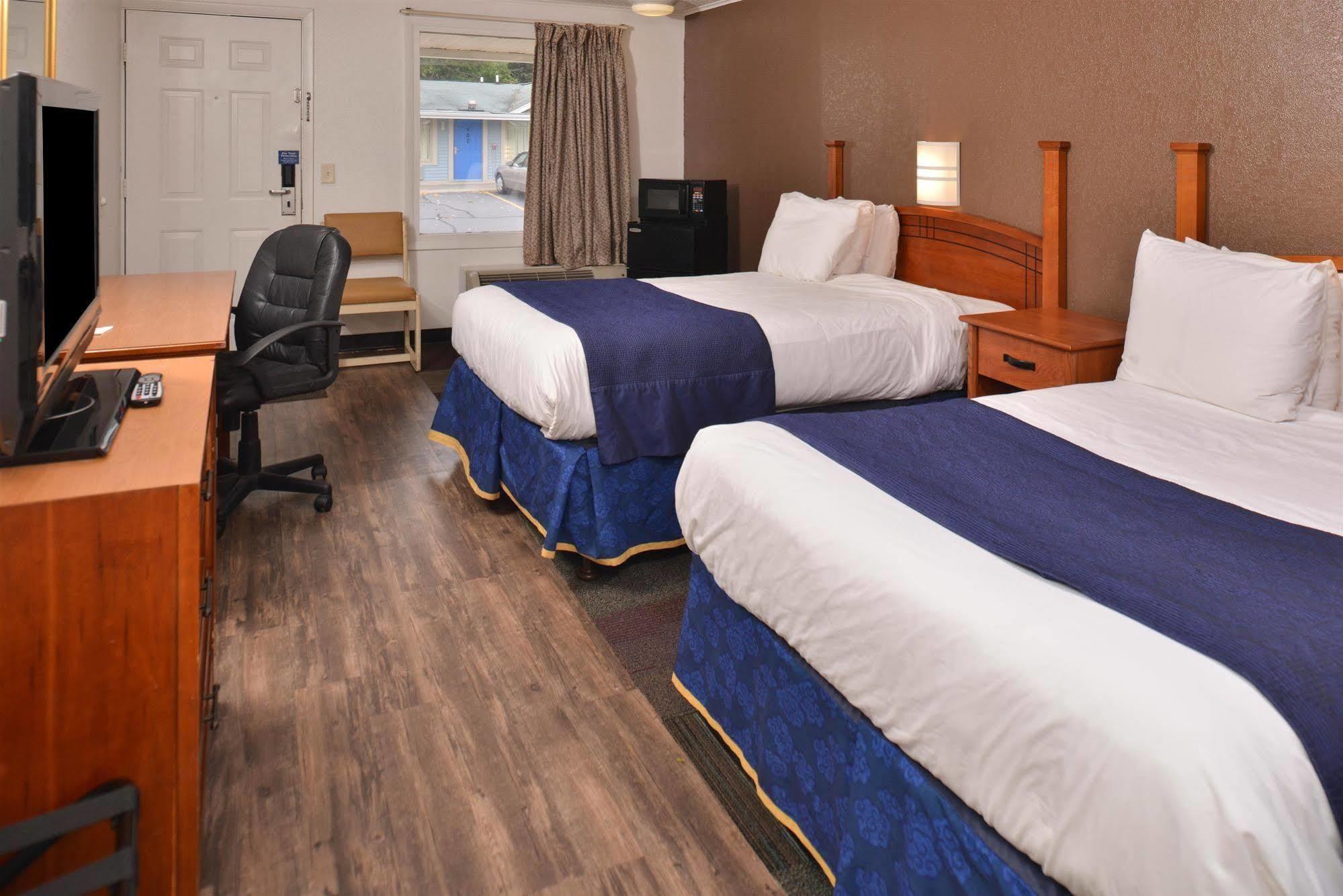 Americas Best Value Inn & Suites Jackson Exterior foto