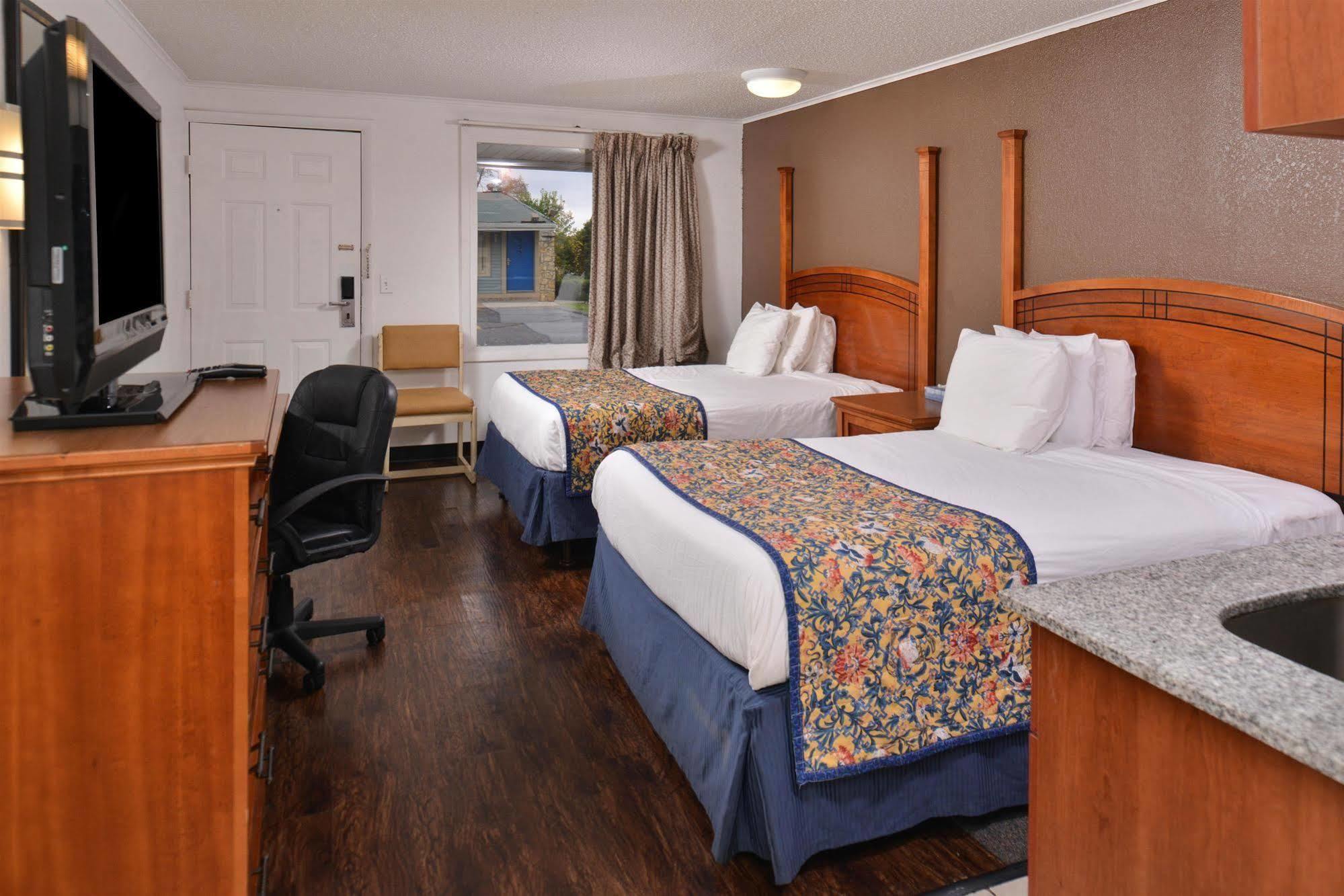Americas Best Value Inn & Suites Jackson Exterior foto